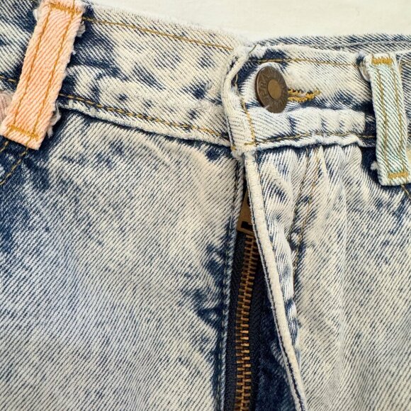 Vintage Hollywood Era Denim Skirt | Acid Wash Patch Pocket Mini - Picture 4 of 7